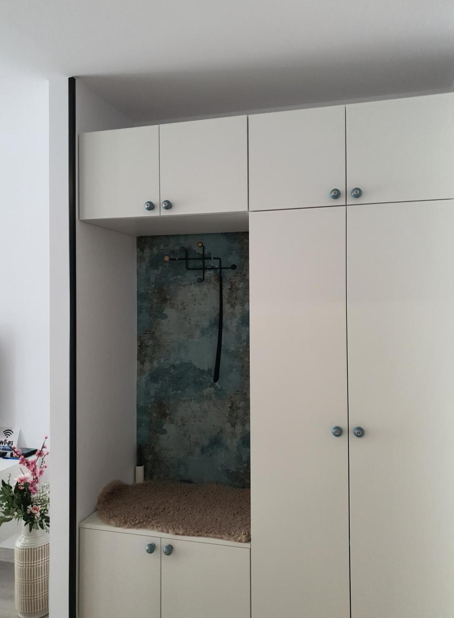 Premium Hils Brauner Studio Boekarest Buitenkant foto