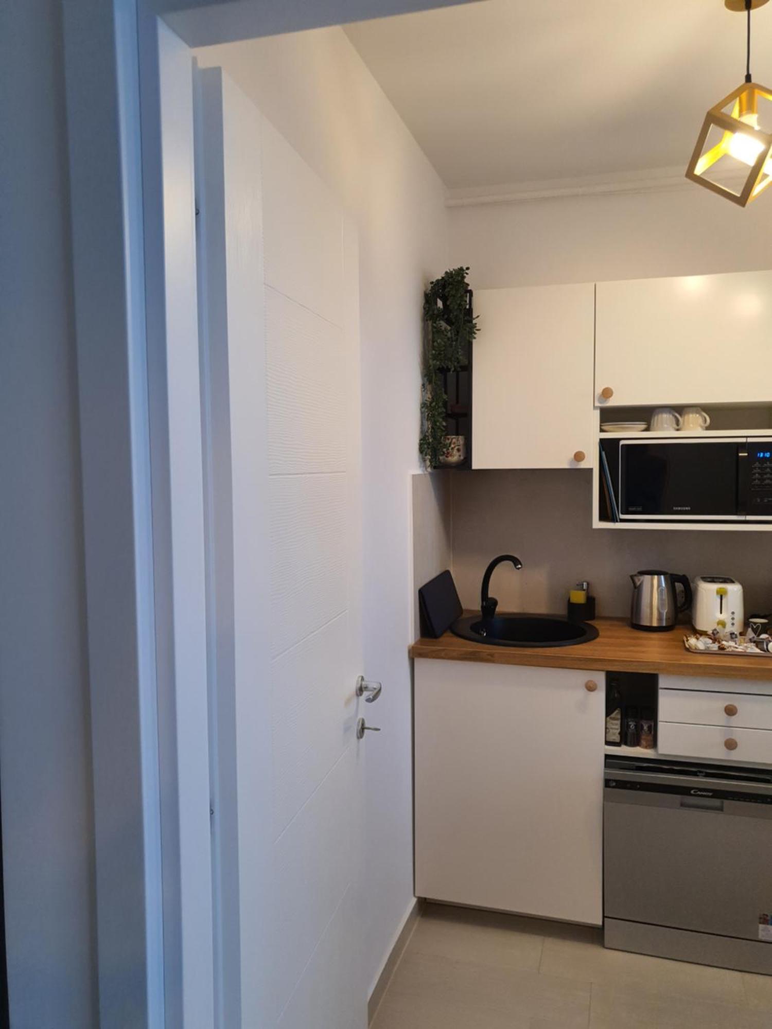 Premium Hils Brauner Studio Boekarest Buitenkant foto