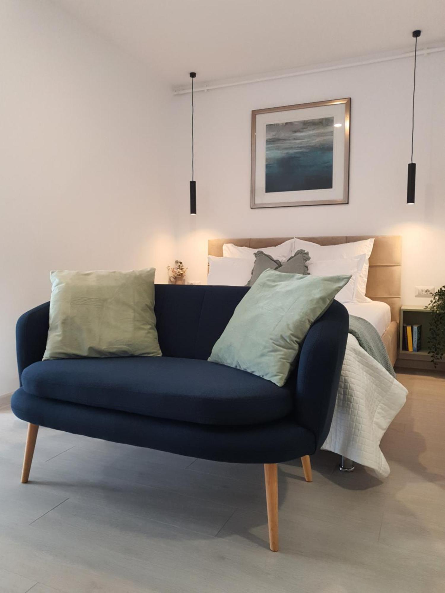 Premium Hils Brauner Studio Boekarest Buitenkant foto