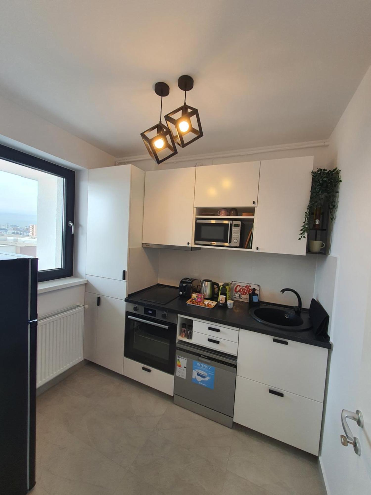 Premium Hils Brauner Studio Boekarest Buitenkant foto