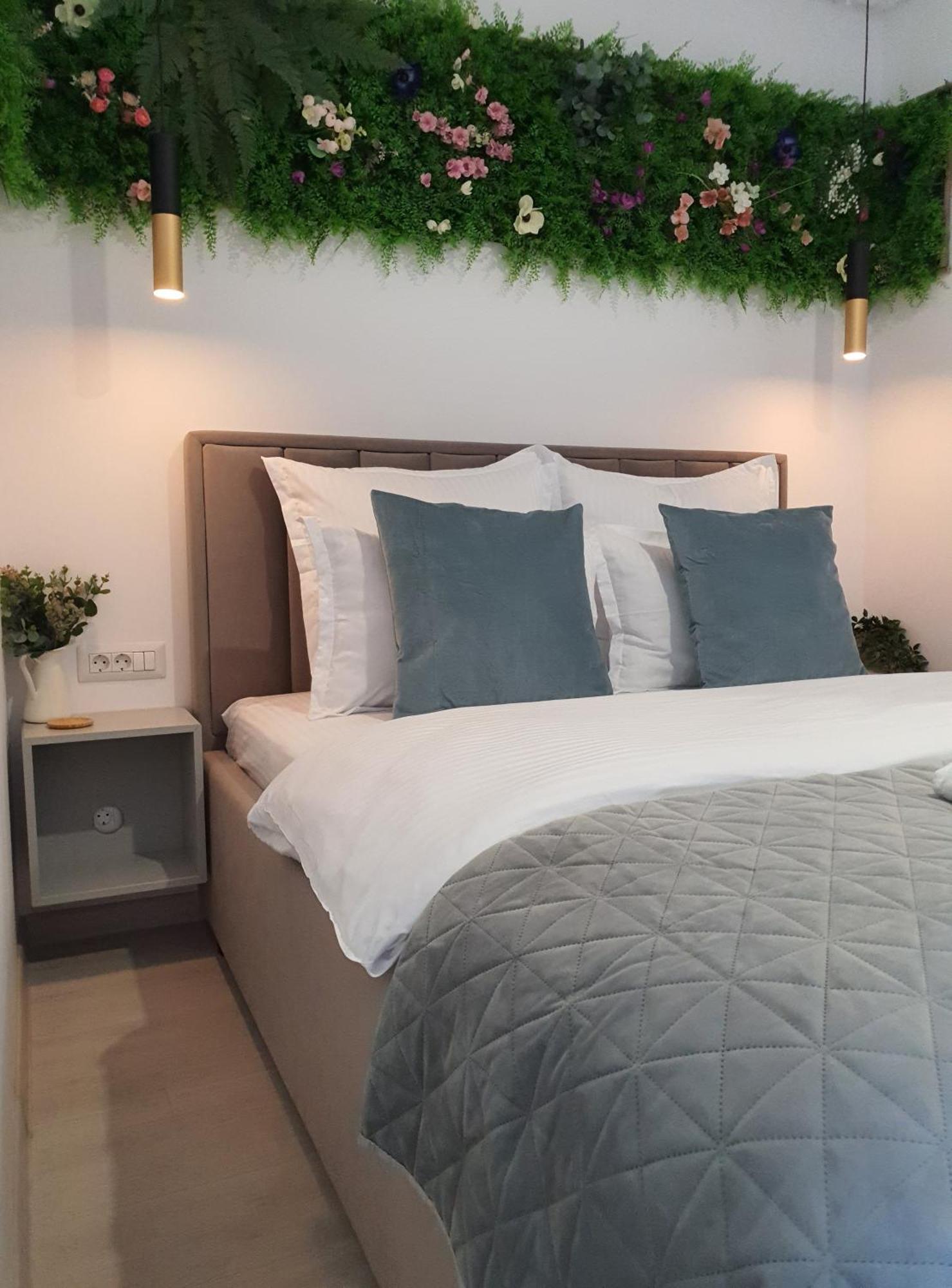 Premium Hils Brauner Studio Boekarest Kamer foto
