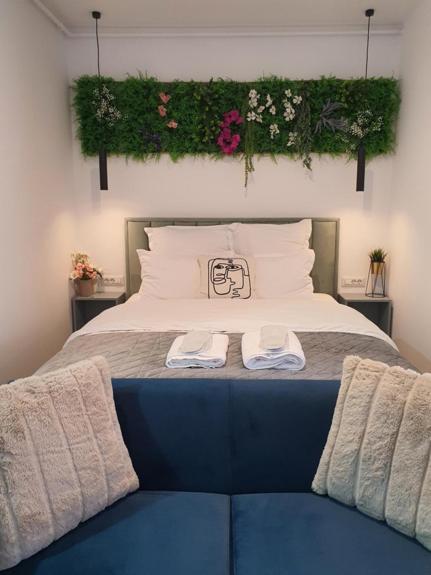 Premium Hils Brauner Studio Boekarest Kamer foto